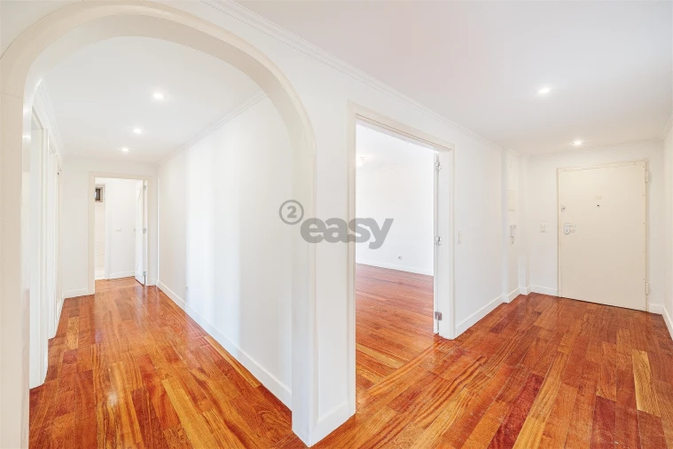 Apartamento T7 para Venda em Odivelas Foto 22