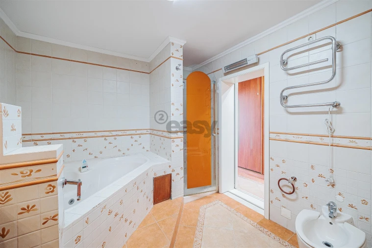 Apartamento T7 para Venda em Odivelas Foto 55
