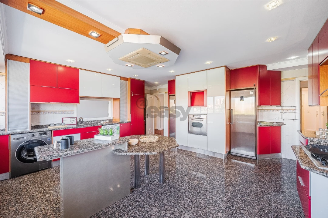 Apartamento T7 para Venda em Odivelas Foto 14
