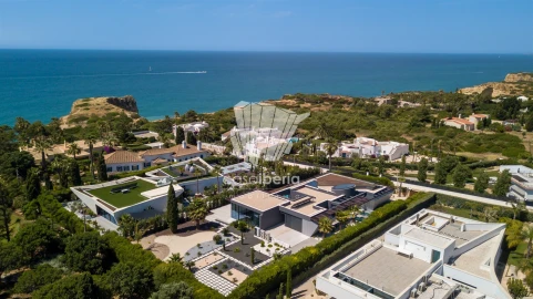 Moradia T4 para Venda em Lagoa e Carvoeiro