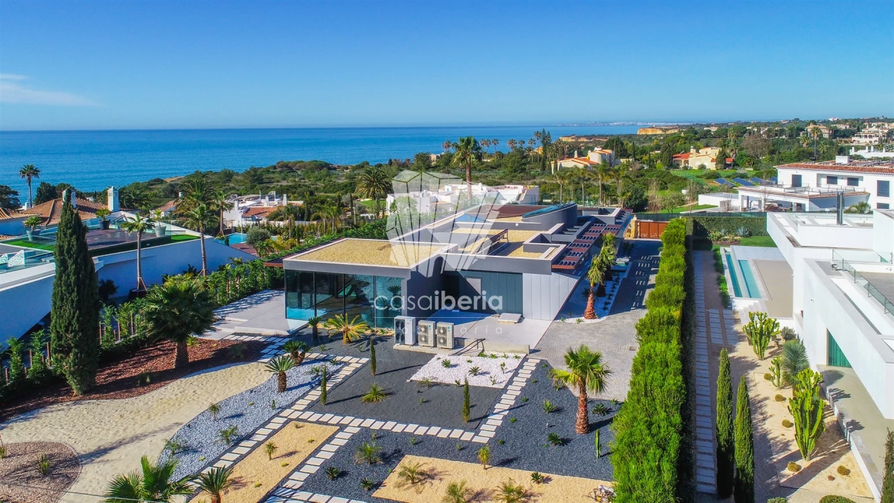 Moradia T4 para Venda em Lagoa e Carvoeiro Foto 42