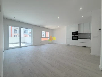 Apartamento T1 para Venda em Tavarede