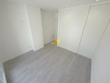 Apartamento T1 para Venda em Tavarede