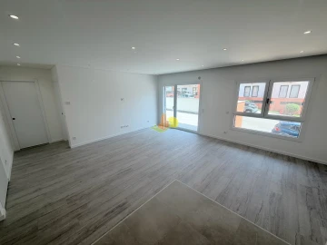 Apartamento T1 para Venda em Tavarede