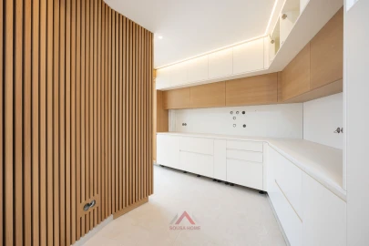 Apartamento T4 para Venda em Leiria, Pousos, Barreira e Cortes