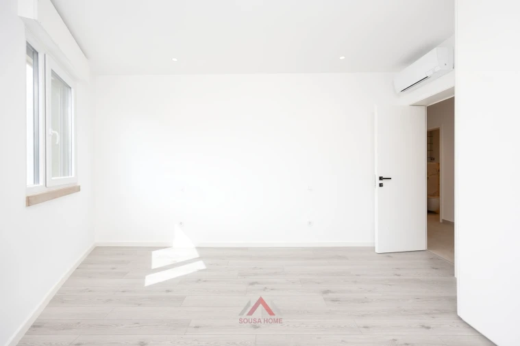 Apartamento T4 para Venda em Leiria, Pousos, Barreira e Cortes Foto 24