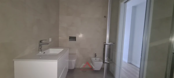 Apartamento T2 para Venda em Marrazes e Barosa