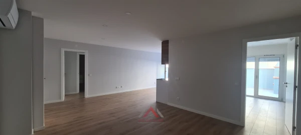 Apartamento T2 para Venda em Marrazes e Barosa