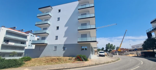 Apartamento T2 para Venda em Marrazes e Barosa