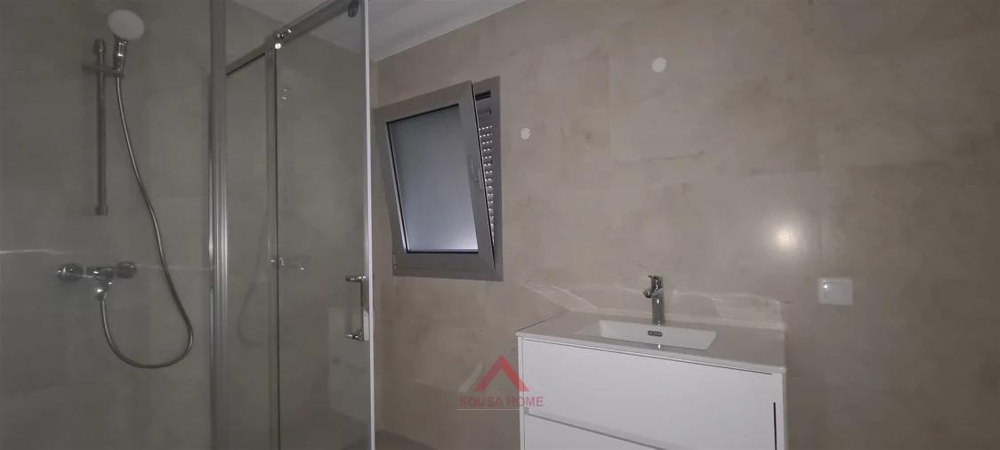 Apartamento T2 para Venda em Marrazes e Barosa Foto 11