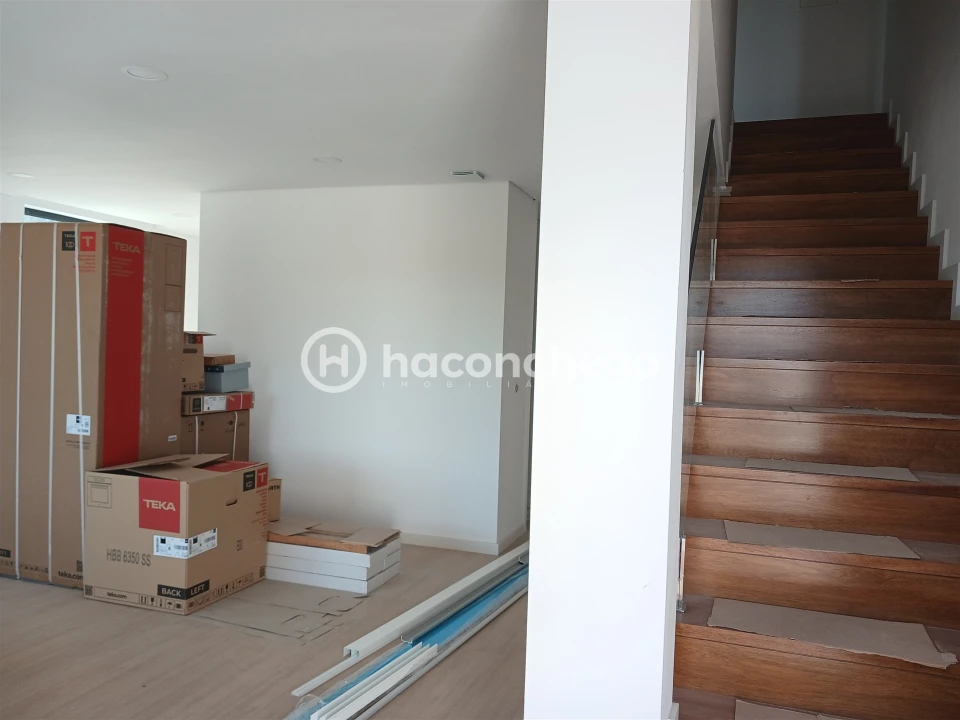 Moradia T3 para Venda em Silva Foto 32