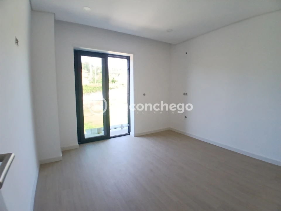 Moradia T3 para Venda em Silva Foto 44