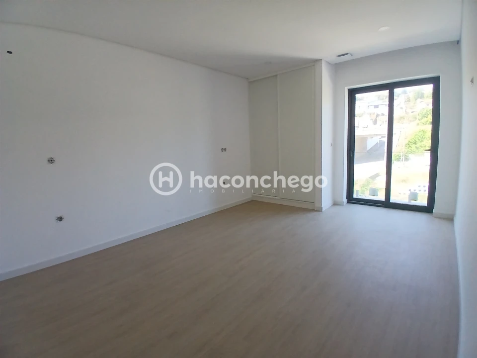 Moradia T3 para Venda em Silva Foto 43