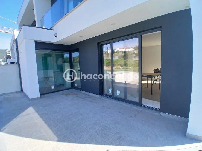 Moradia T3 para Venda em Silva Foto 3