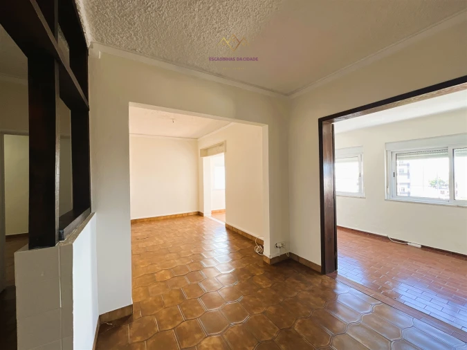 Apartamento T2 para Venda em Setubal (São Sebastião) Foto 2