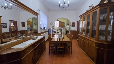 Moradia T3 para Venda em Ratoeira