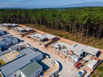 Moradia T4 para Venda em Pataias e Martingança