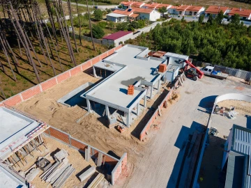 Moradia T4 para Venda em Pataias e Martingança