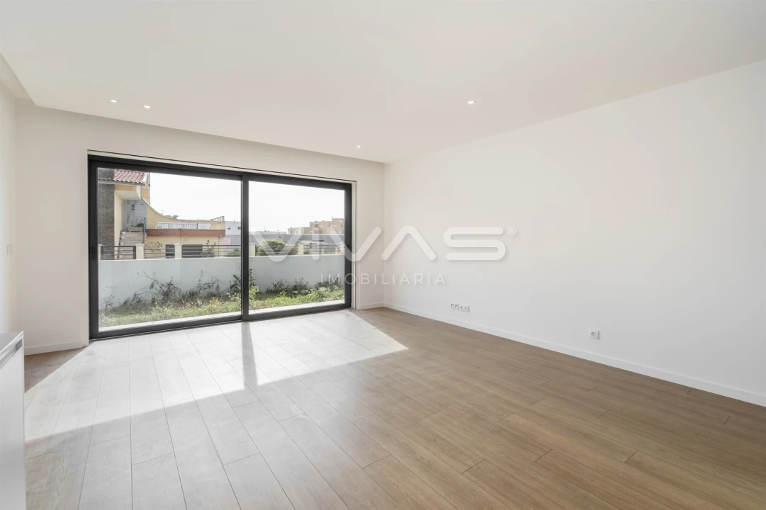 Apartamento T2 para Venda em Vila Praia de Ancora Foto 22