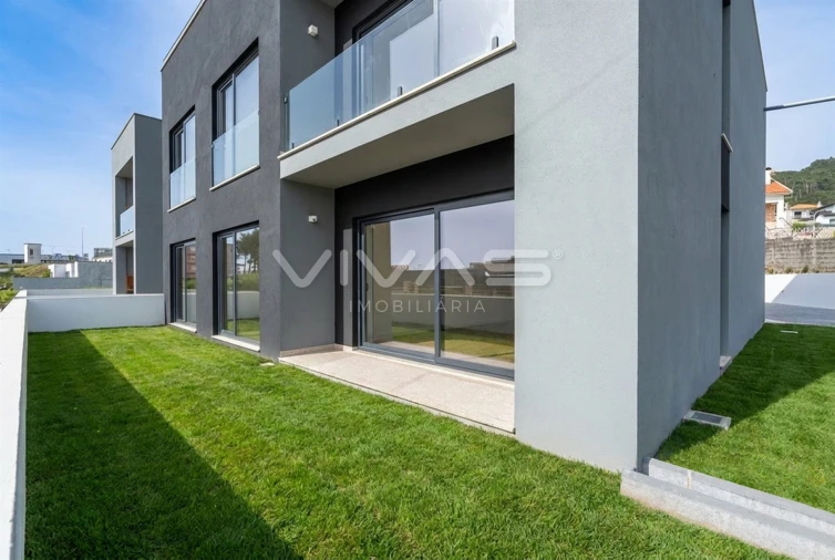 Apartamento T2 para Venda em Vila Praia de Ancora Foto 2