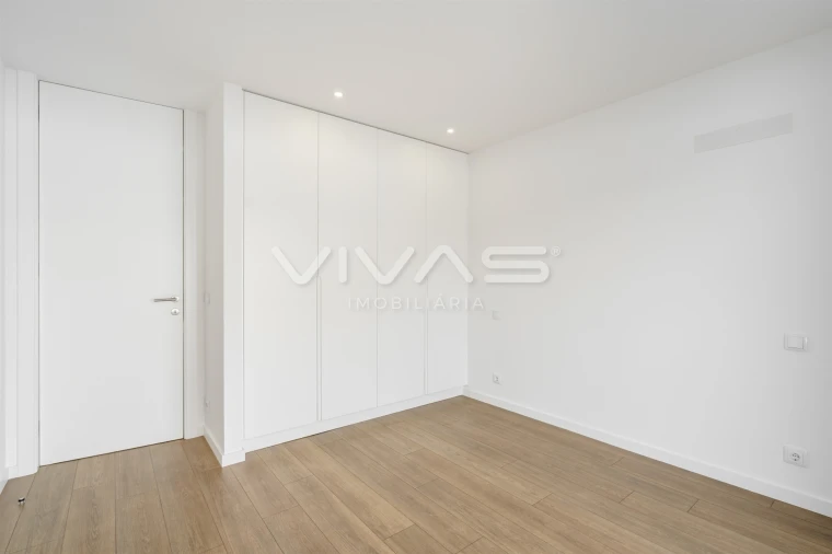 Apartamento T2 para Venda em Vila Praia de Ancora Foto 12
