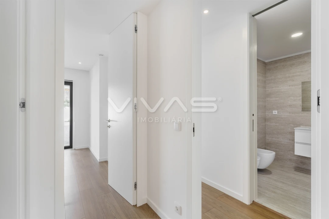 Apartamento T2 para Venda em Vila Praia de Ancora Foto 14