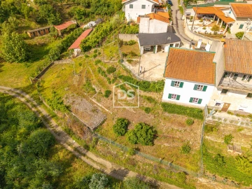Moradia T3 para Venda em Raiva, Pedorido e Paraíso
