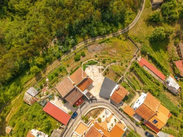 Moradia T3 para Venda em Raiva, Pedorido e Paraíso