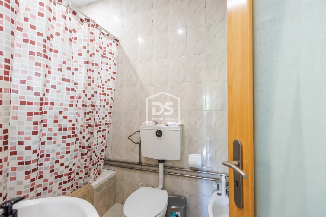 Moradia T3 para Venda em Raiva, Pedorido e Paraíso Foto 17