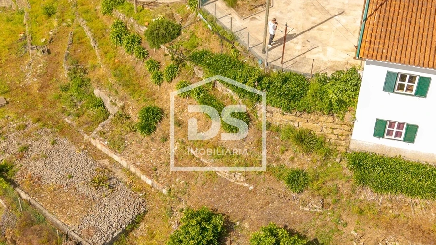 Moradia T3 para Venda em Raiva, Pedorido e Paraíso