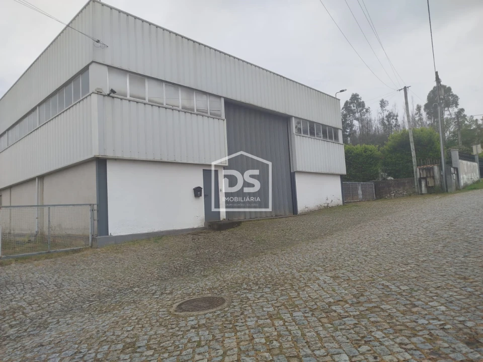Armazém para Venda em Penafiel Foto 5