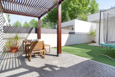 Moradia T3 para Venda em Paredes