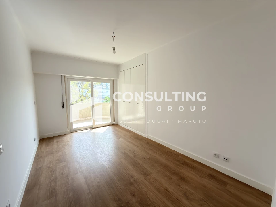 Apartamento T3 para Venda em São Domingos de Benfica Foto 26
