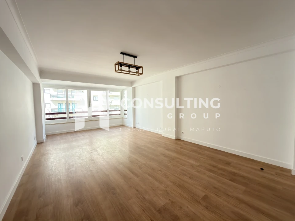 Apartamento T3 para Venda em São Domingos de Benfica Foto 7