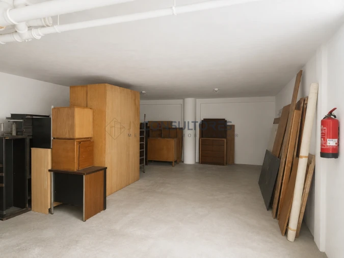 Garagem para Venda em Esmoriz Foto 3