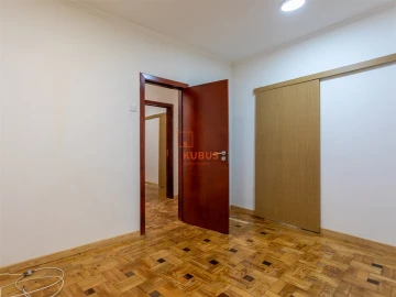 Moradia T4 para Venda em Malhou, Louriceira e Espinheiro