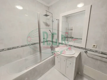 Apartamento T2 para Venda em Canelas