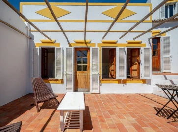 Moradia T5 para Venda em Quelfes