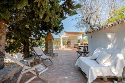Moradia T5 para Venda em Quelfes