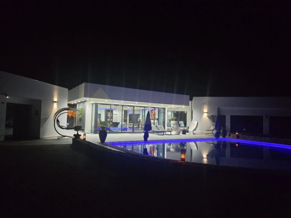 Moradia T4 para Venda em Conceição e Estoi Foto 5
