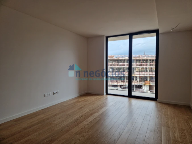 Apartamento T1 para Venda em O. Azeméis, Riba-Ul, Ul, Macinhata Seixa, Madail Foto 2