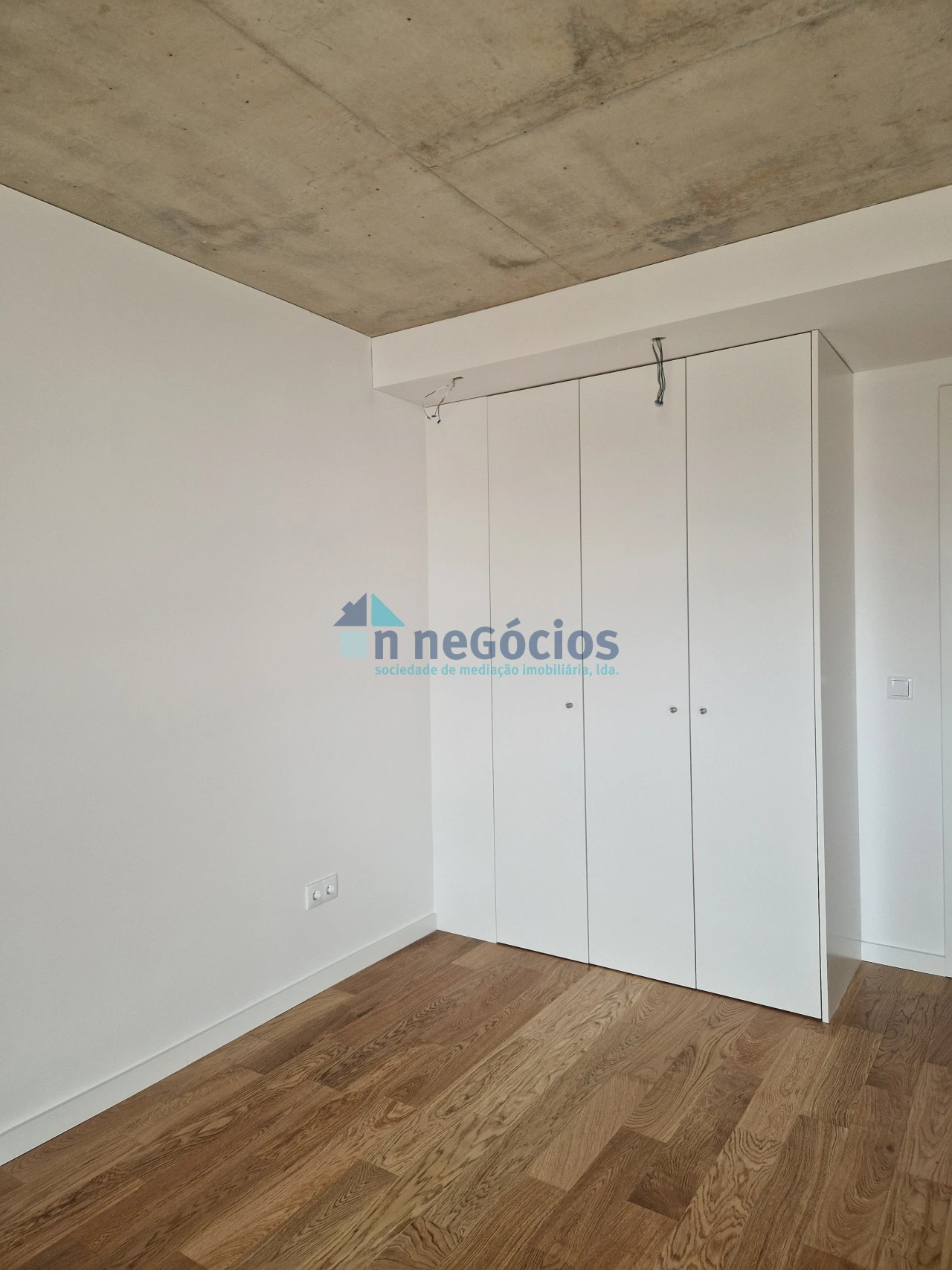 Apartamento T1 para Venda em O. Azeméis, Riba-Ul, Ul, Macinhata Seixa, Madail Foto 3