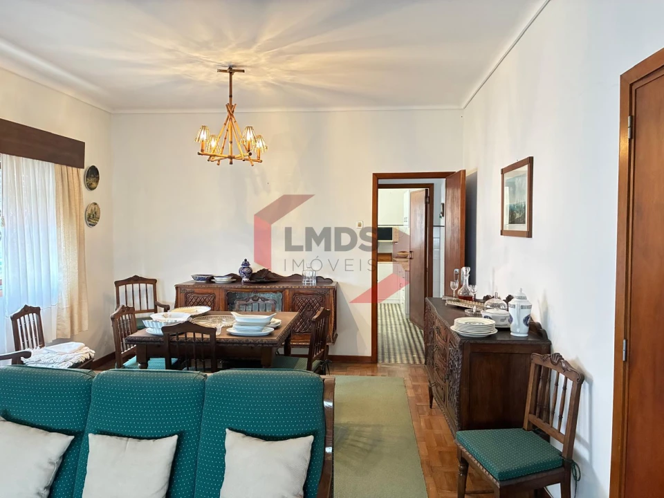 Moradia T4 para Venda em Mindelo Foto 5