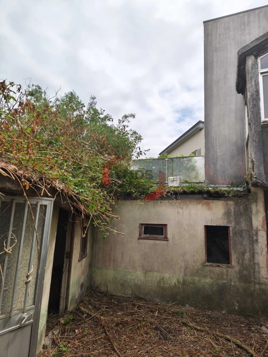 Moradia T4 para Venda em Aldoar, Foz do Douro e Nevogilde Foto 14