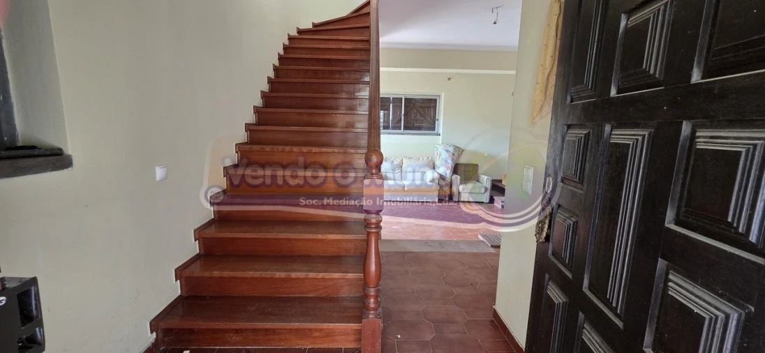 Moradia T5 para Venda em Charneca de Caparica e Sobreda Foto 4