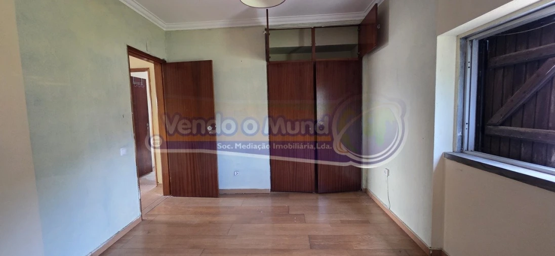 Moradia T5 para Venda em Charneca de Caparica e Sobreda Foto 16