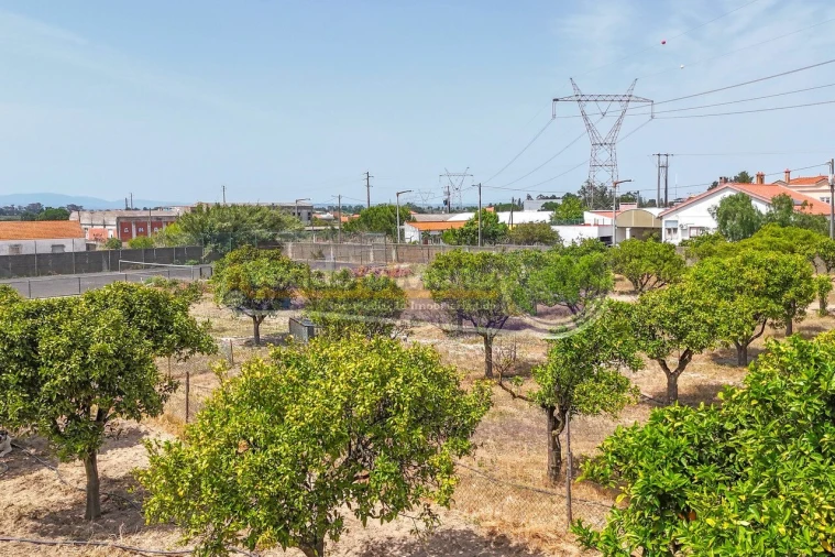 Moradia T5 para Venda em Samora Correia Foto 9