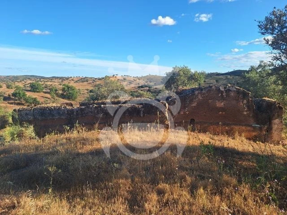 Quinta T4 para Venda em Amieira e Alqueva Foto 2
