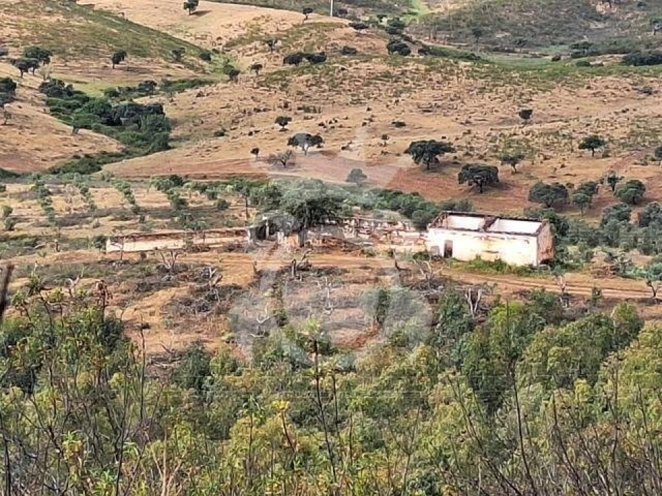 Quinta T4 para Venda em Amieira e Alqueva Foto 15