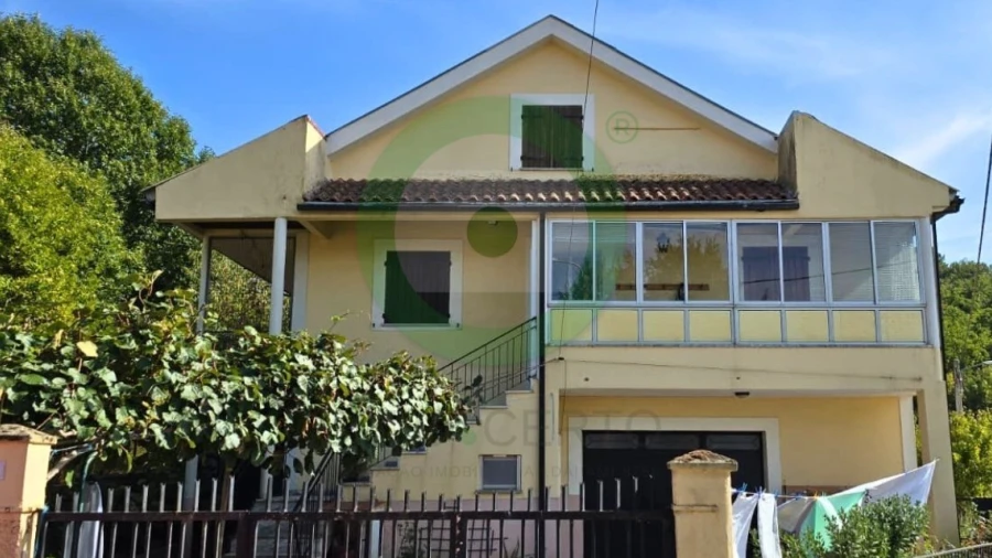 Moradia T5 para Venda em Vinhais